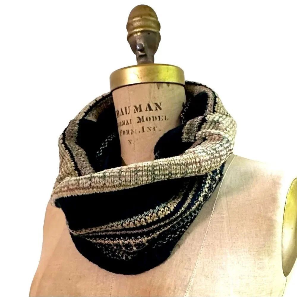 UO urban renewal repurposed knitted lined cowl or infinity scarf - brown and tan
